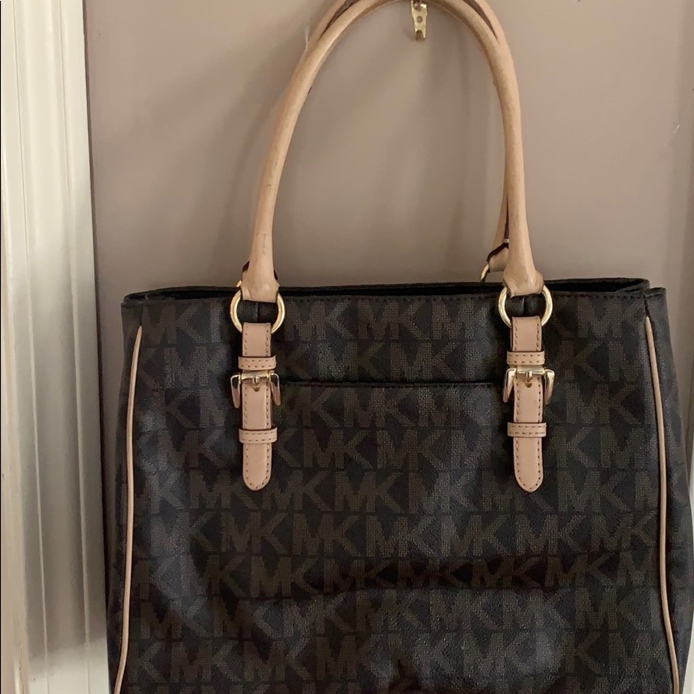 Michael Kors purse, wallet with checkbook holder
